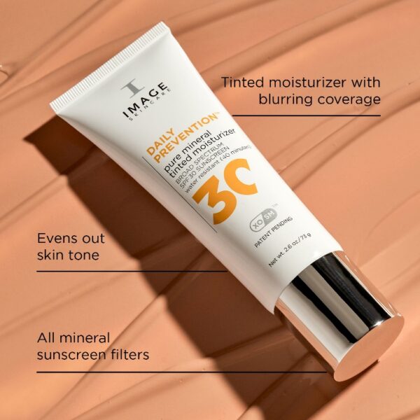 DAILY PREVENTION pure mineral tinted moisturizer SPF 30 - Image 2