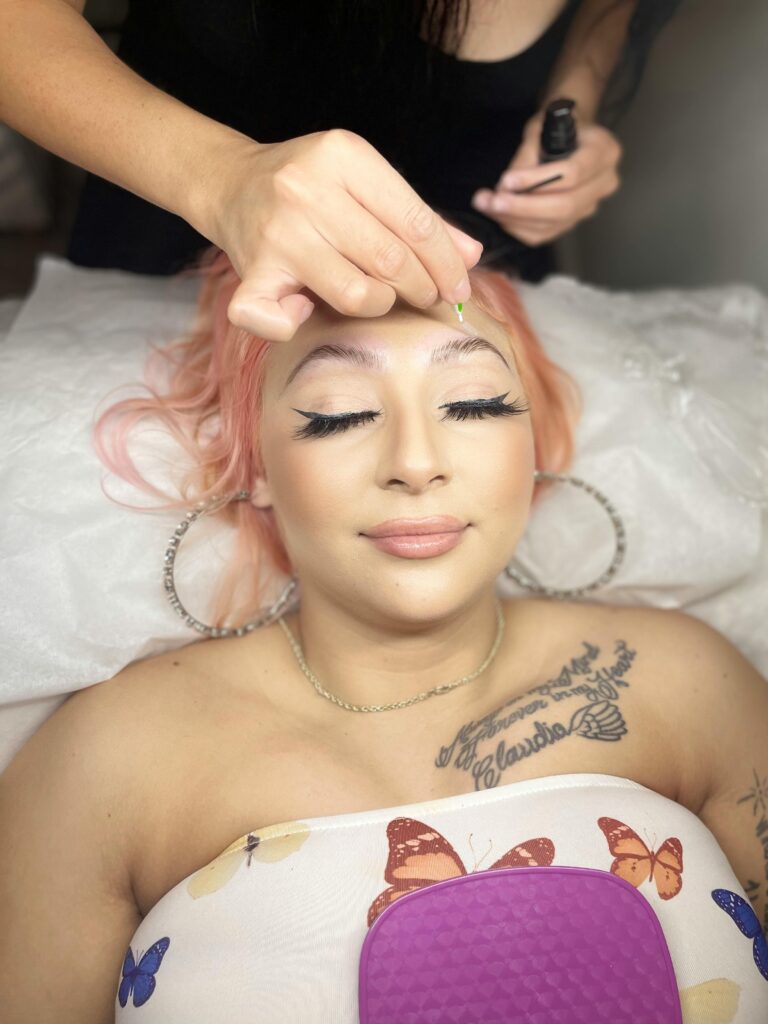 lash extensions near me in Olathe