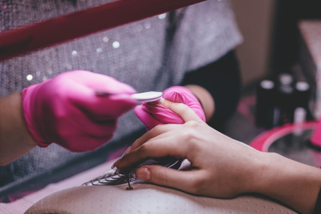manicure services in olathe